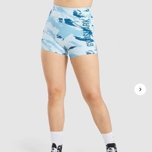 ISO gymshark power shorts!!!!